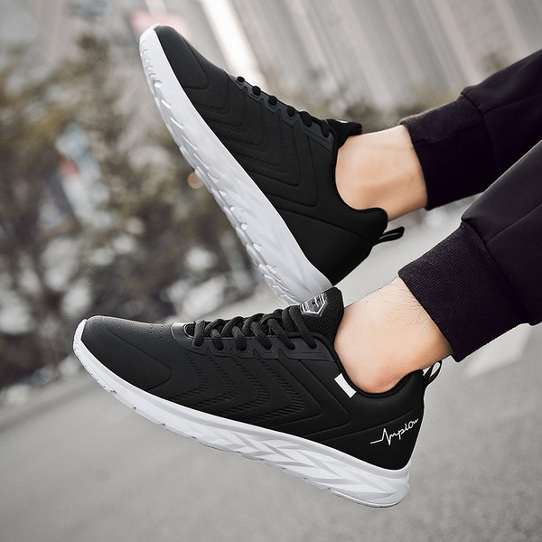 Lameda tallaga vabaaja meeste tossud - mitu mudelit