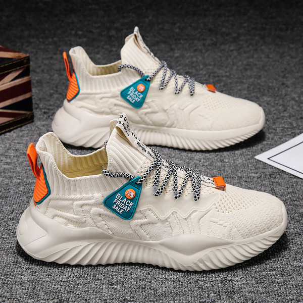 Vabaaja paeltega meeste tossud - soki tüüpi