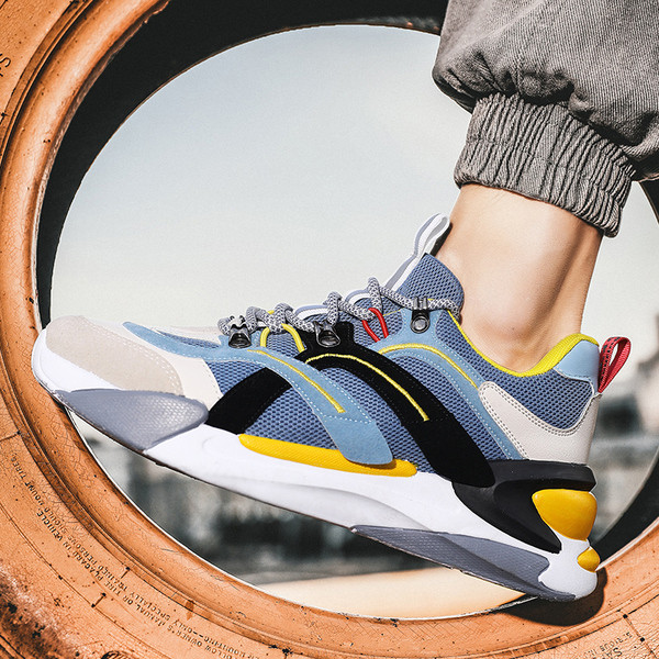 Värvilised meeste tossud öko-seemisnahast elemendiga