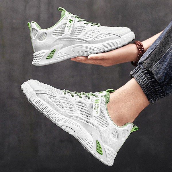 Kahes värvitoonis vabaaja paeltega meeste tossud