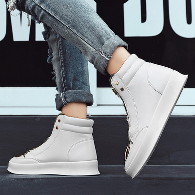 Praegused meeste tossud ökonahast metallelementidega