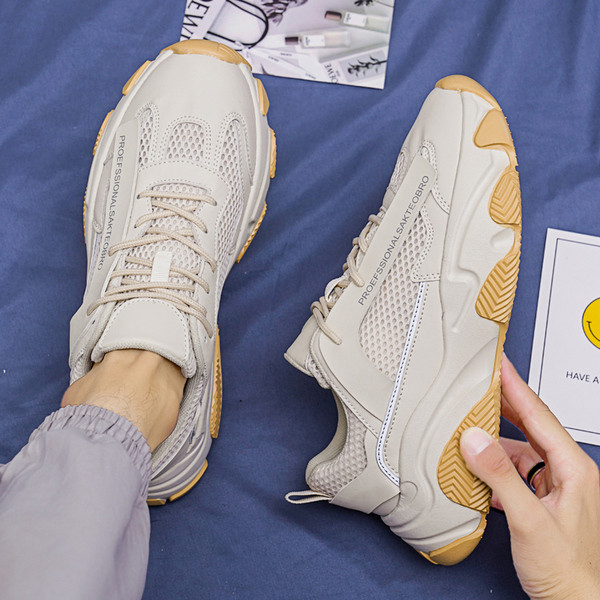 Öko-nahast ja tekstiilist valmistatud sügiseste vabaaja tossude uus mudel