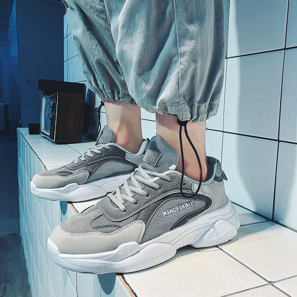 ΝΕΟ μοντέλο αθλητικά ανδρικά παπούτσια με κεντήματα και κορδόνια