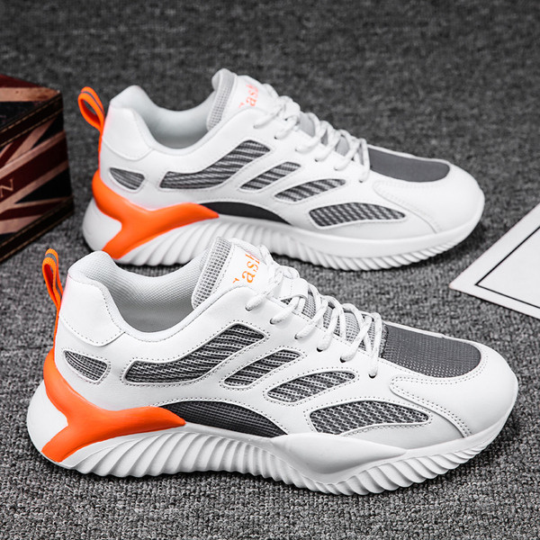 Modern férfi tornacipő színes csíkokkal