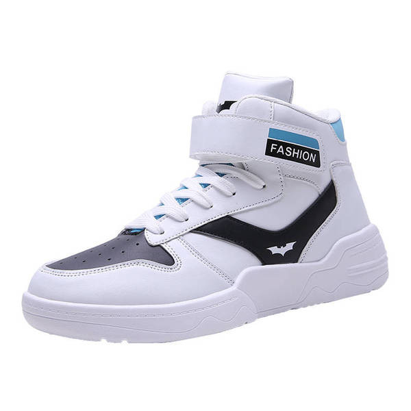 Novi model muških tenisica sa naljepnicom i vezicama u više boja