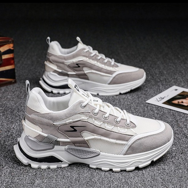 Férfi sportcipő textilből és velúrból