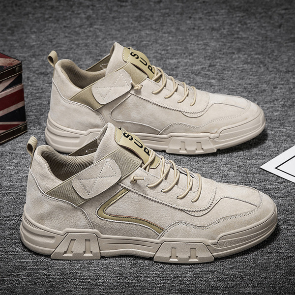 NOVI model muških tenisica sa naljepnicama i vezicama