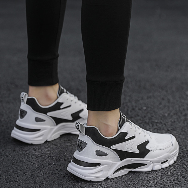 Meeste veekindlad kirjaga tossud