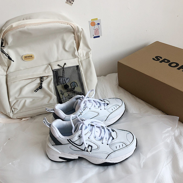 Durva talpú tornacipő férfiaknak és nőknek egyaránt