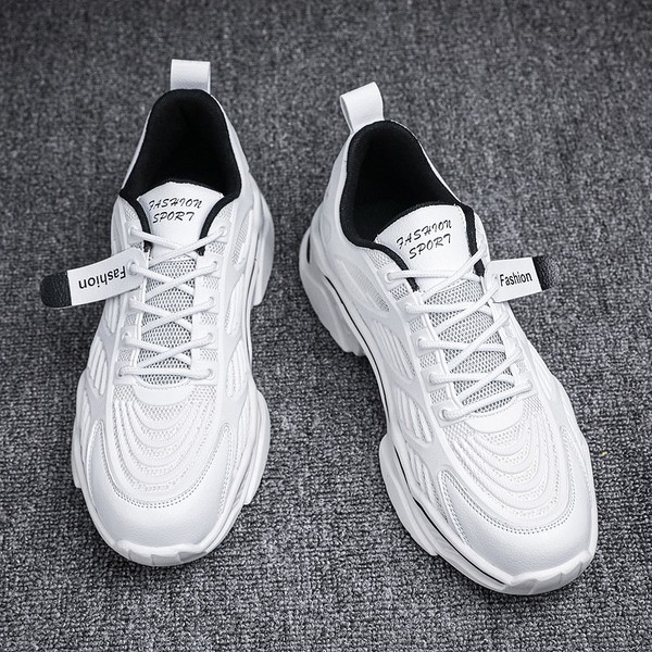 Moderne muške tenisice sa vezicama i grubim đonom u tri boje