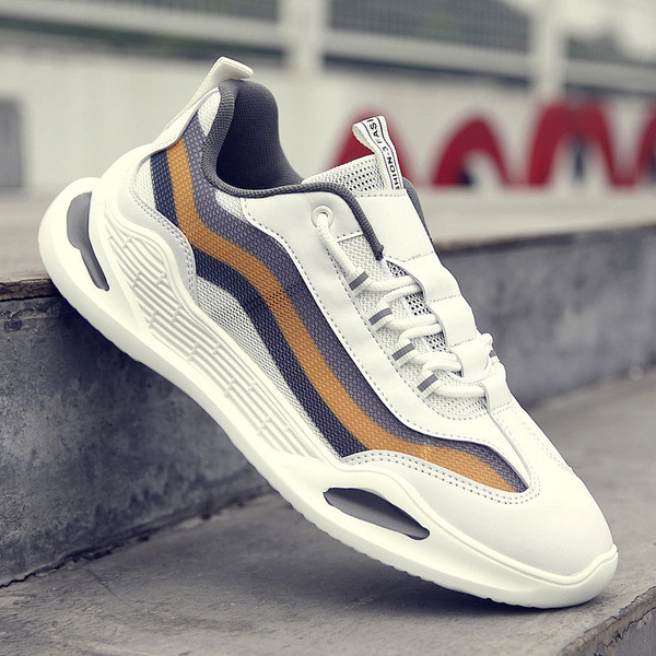 Modern férfi tornacipő színes csíkokkal