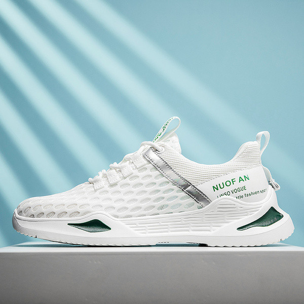 Lameda talla ja paeltega meeste tekstiilist tossud