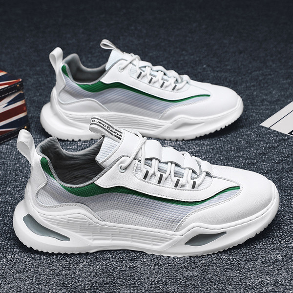 Légáteresztő férfi tornacipő magas talppal és fűzővel