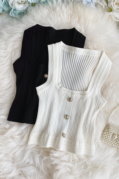 Napi, gombos női felső