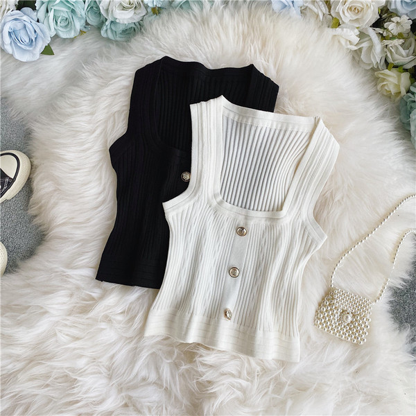 Napi, gombos női felső