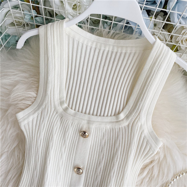 Napi, gombos női felső