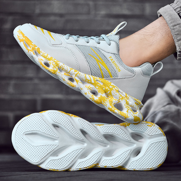 Moodsad ökonahast ja tekstiilist meeste tossud