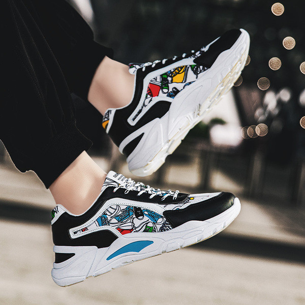 Eko bőrből készült férfi tornacipő - lapos talp