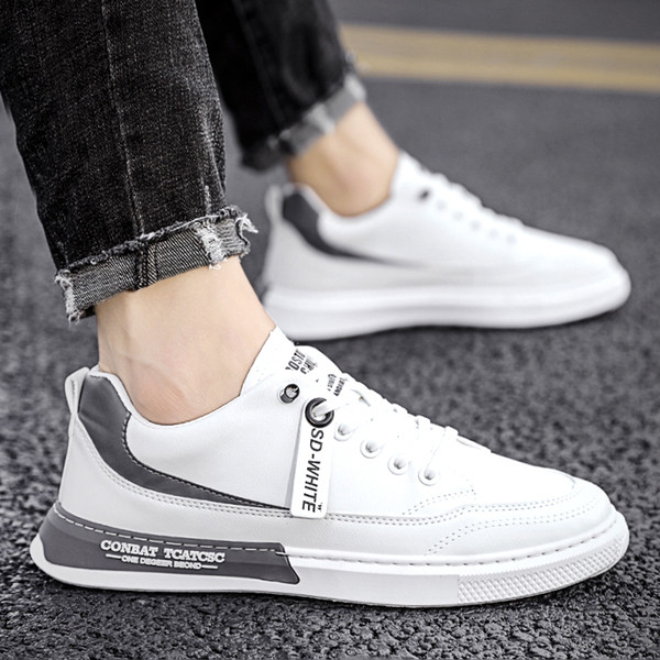 Alkalmi férfi tornacipő fűzővel és egyenes talppal