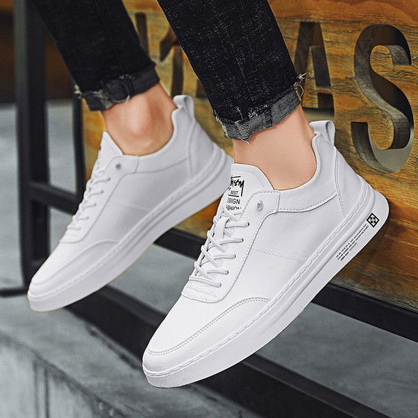 Fehér fűzős férfi tornacipő ÚJ modell