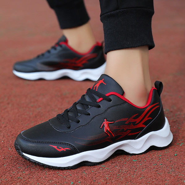 Öko-nahast vabaaja meeste tossud paelte ja kareda tallaga