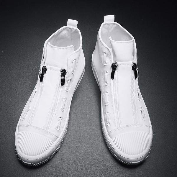 Uus mudel tõmblukuga tekstiilist meeste tossud