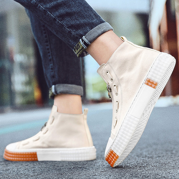 Uus mudel tõmblukuga tekstiilist meeste tossud