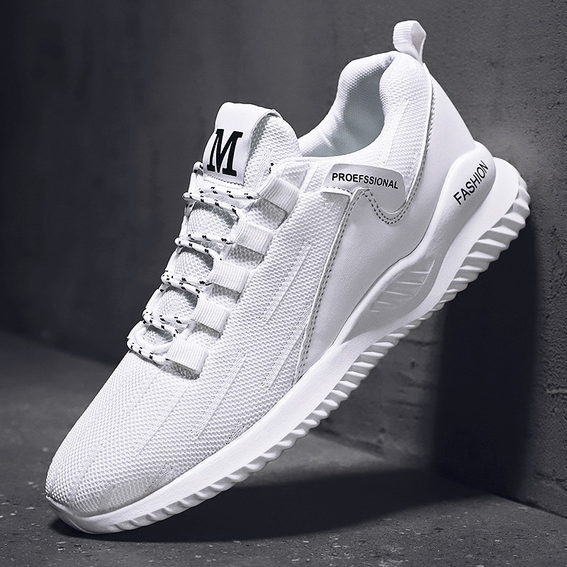 Lameda tallaga tekstiilist valmistatud vabaaja meeste tossud