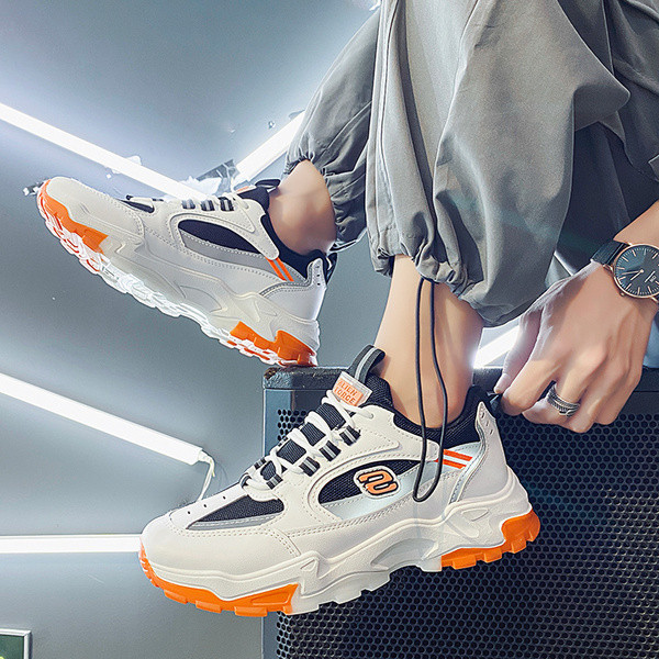 Férfi sportcipő durva talppal - többféle modell