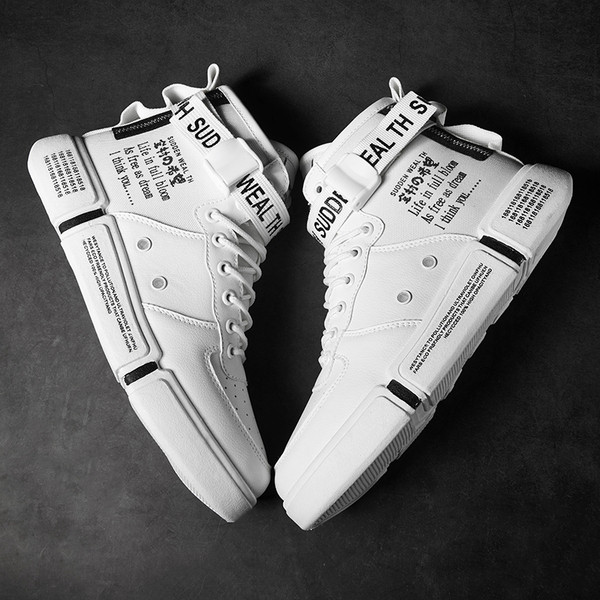 Férfi magas tornacipő felirattal és nyakkendővel több színben