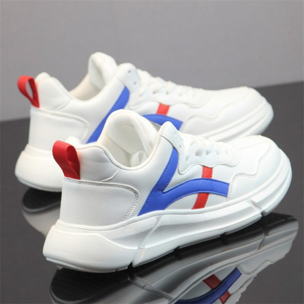 Lameda tallaga nahast meeste tossud