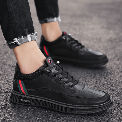 Ανδρικά αθλητικά παπούτσια μοντέρνα από οικολογικό δέρμα με ίσια σόλα και κορδόνια