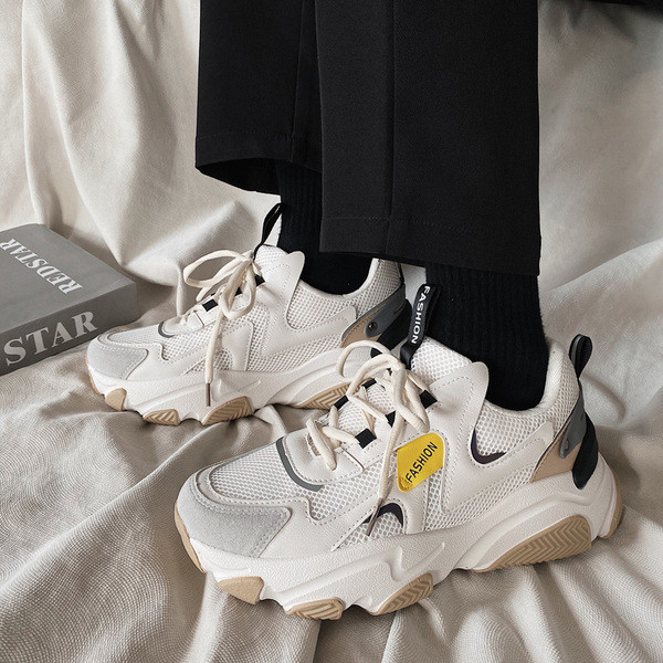 Kareda tallaga vabaaja tossud meestele