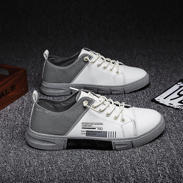 Új férfi tornacipő modell - fűzővel és lapos talppal