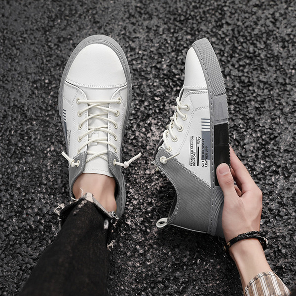 Új férfi tornacipő modell - fűzővel és lapos talppal