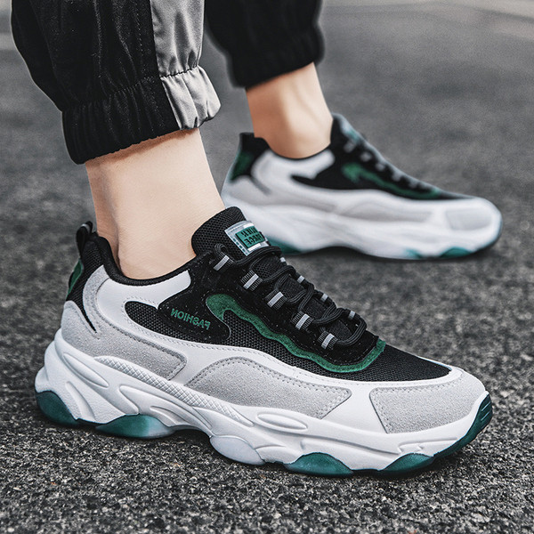 Őszi tornacipők új modellje durva talppal