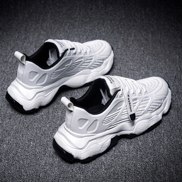 Paksu tallaga tekstiilist tossud - hingavad