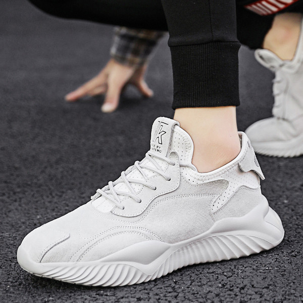 Eco velúrból készült lezser férfi tornacipő lapos talppal