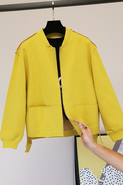 Sügiseks sobiv vabaaja jakk lukuga ja pikkade varrukatega