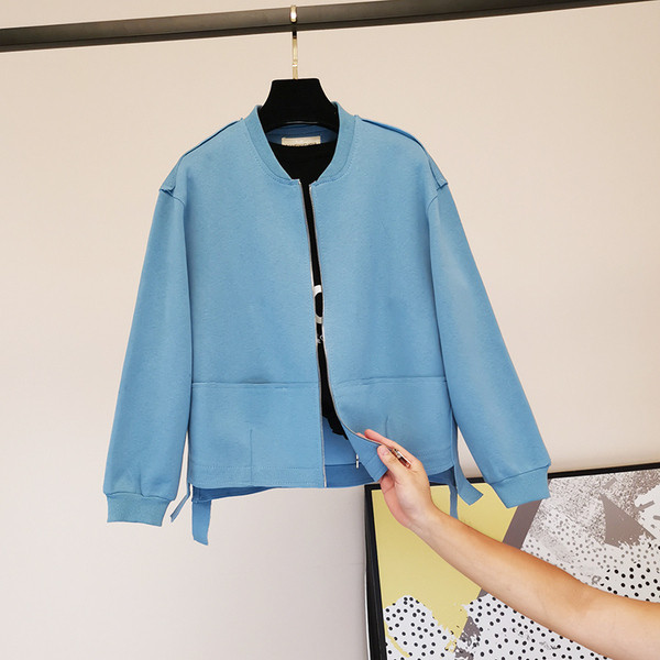 Sügiseks sobiv vabaaja jakk lukuga ja pikkade varrukatega