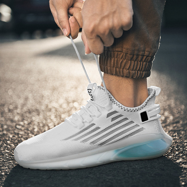 Légáteresztő férfi textil tornacipő lapos talppal