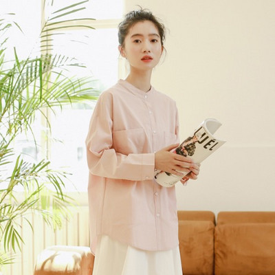 Moodne naiste särgi tavaline taskutega mudel