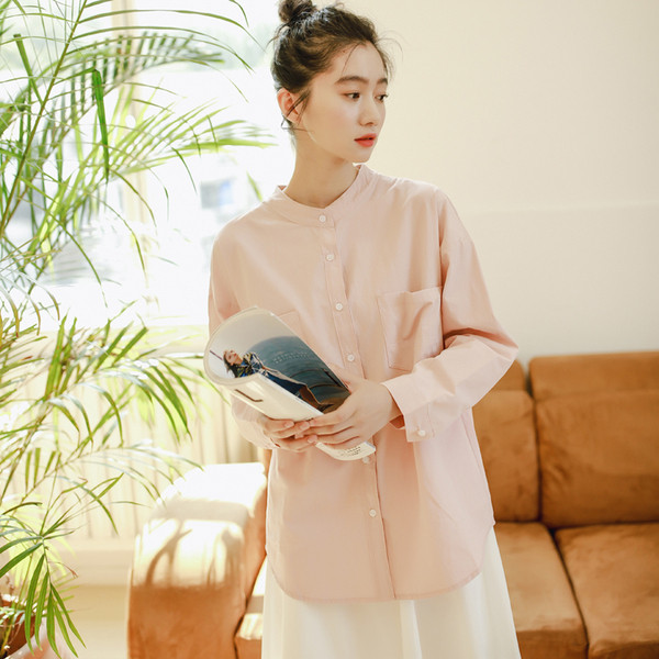 Moodne naiste särgi tavaline taskutega mudel