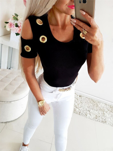 Női blúz fém díszítéssel