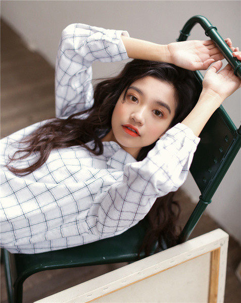 Női alkalmi kockás ing széles modell