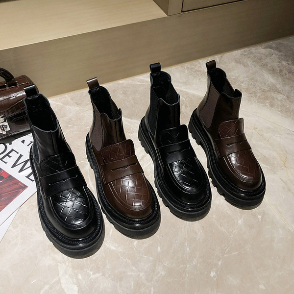 Naiste vabaajasaabaste uus mudel ökonahast