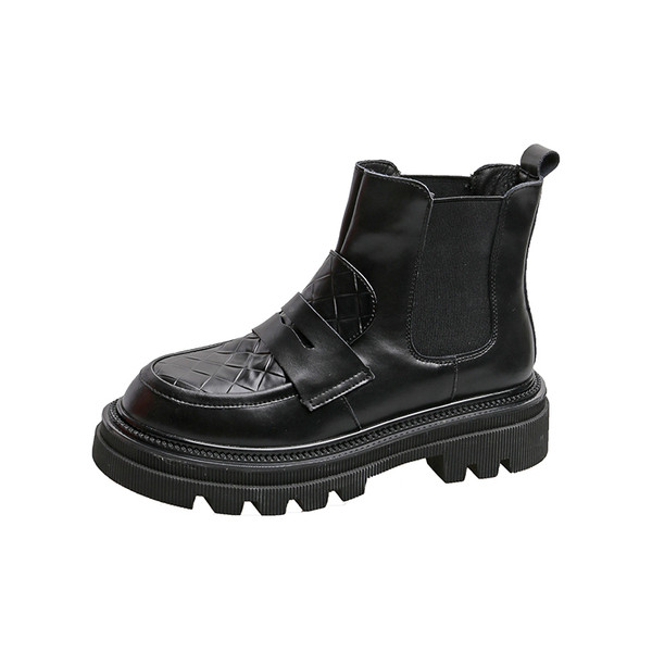 Naiste vabaajasaabaste uus mudel ökonahast