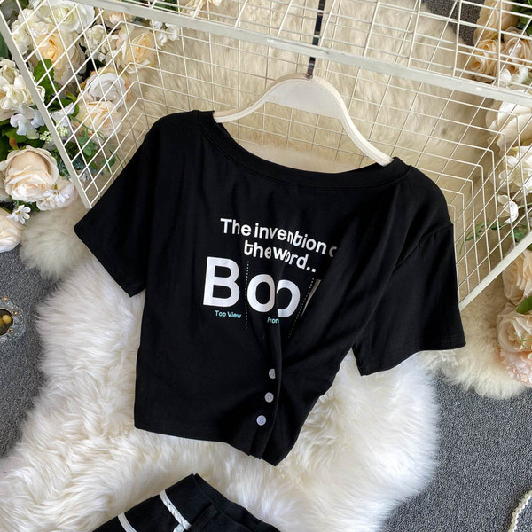 Modern női blúz szett rövid ujjal és nadrággal