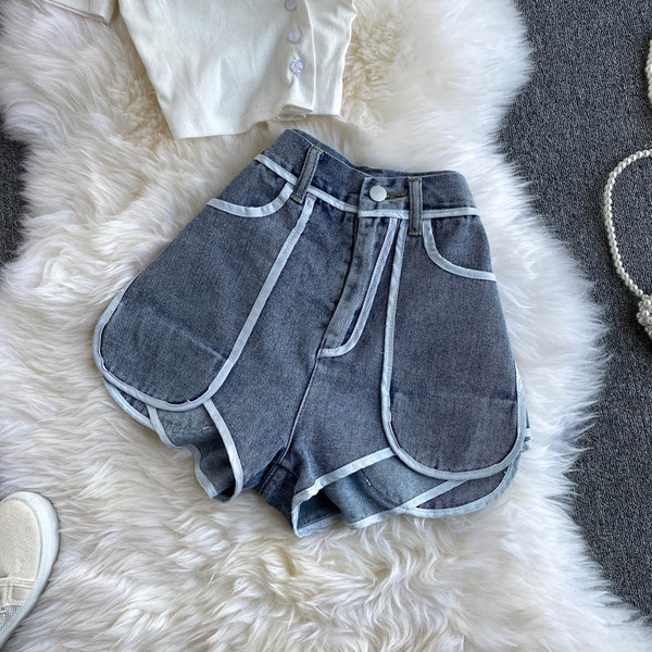 Modern női blúz szett rövid ujjal és nadrággal