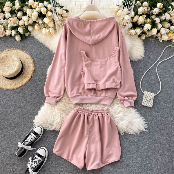 Női rövidnadrág, felső és pulóver szett